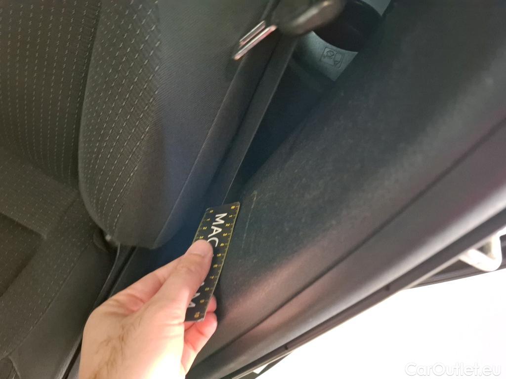  Toyota  C-HR TOYOTA  / 2016 / 5P / SUV 1.8 HYBRIDE 122 GRAPHIC #54