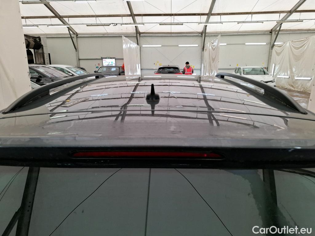  Volkswagen  Tiguan VOLKSWAGEN  / 2016 / 5P / SUV 2.0 TDI 150 DSG7 Confortline Business #26