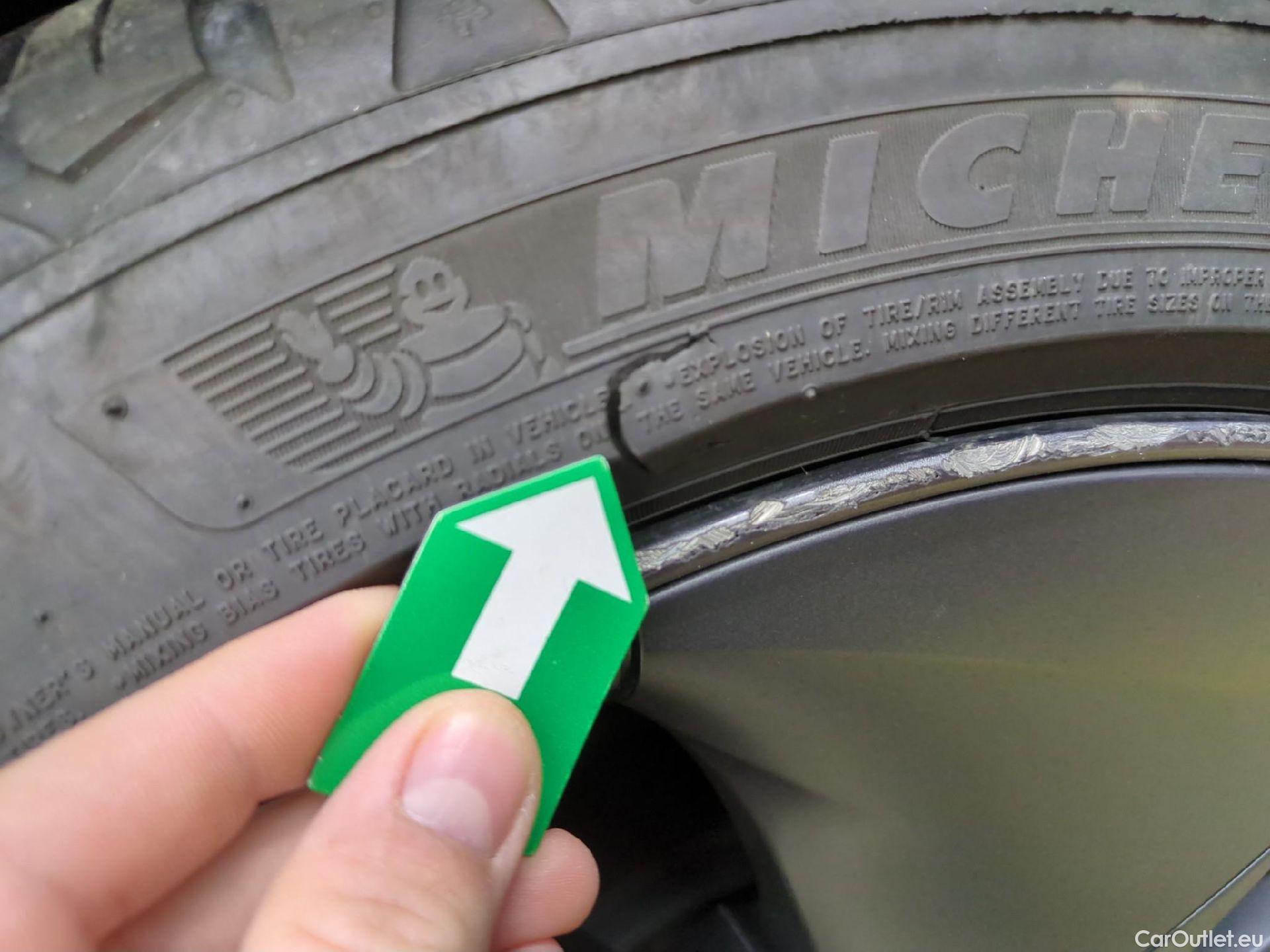  Tesla  Model 3 TESLA  / 2018 / 4P / Berline Long Range Dual Motor AWD #2