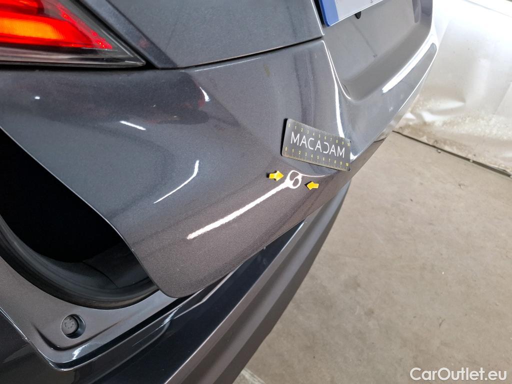  Toyota  C-HR TOYOTA  / 2016 / 5P / SUV 1.8 HYBRIDE 122 GRAPHIC #57