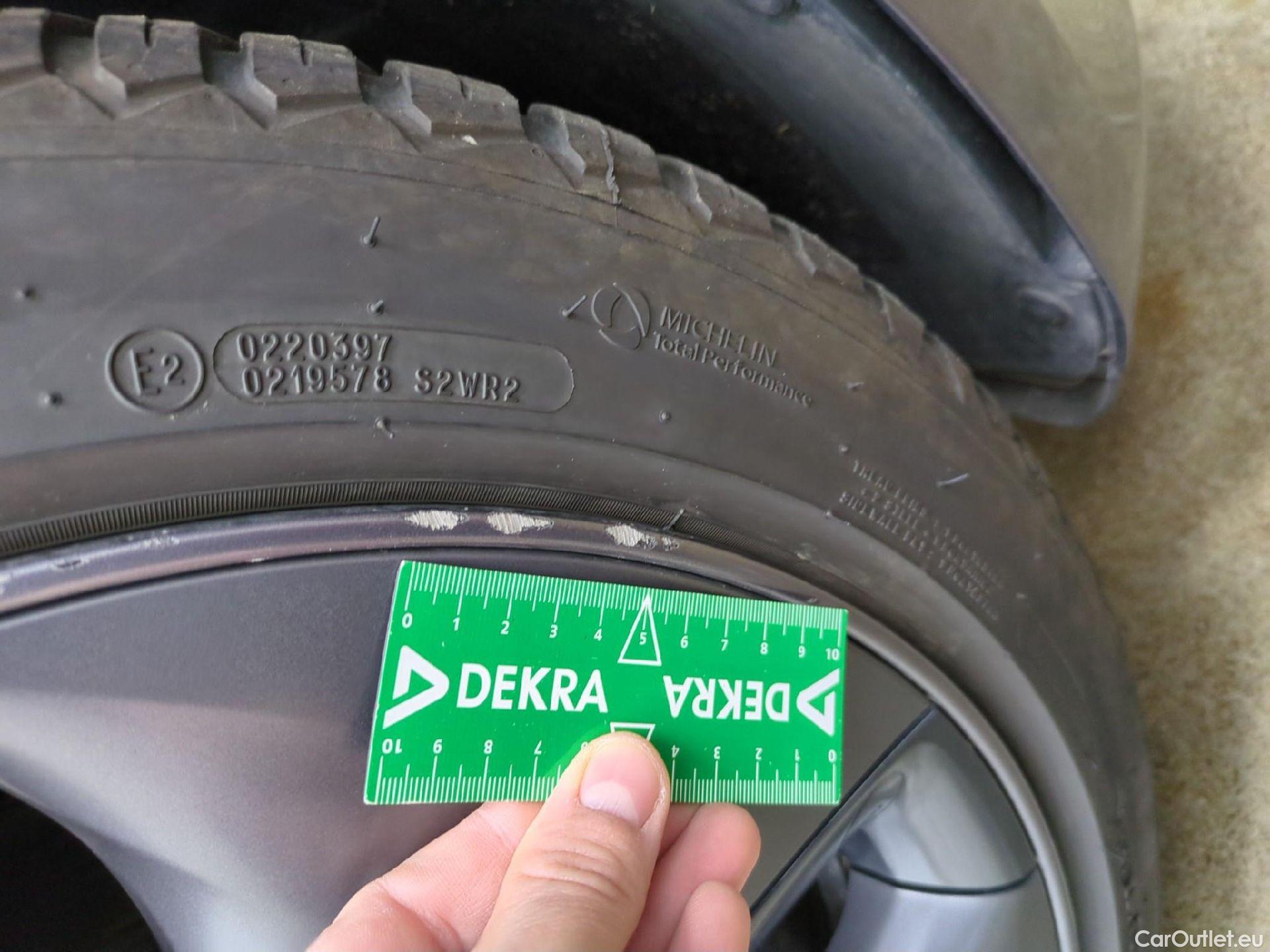  Tesla  Model 3 TESLA  / 2018 / 4P / Berline Long Range Dual Motor AWD #7