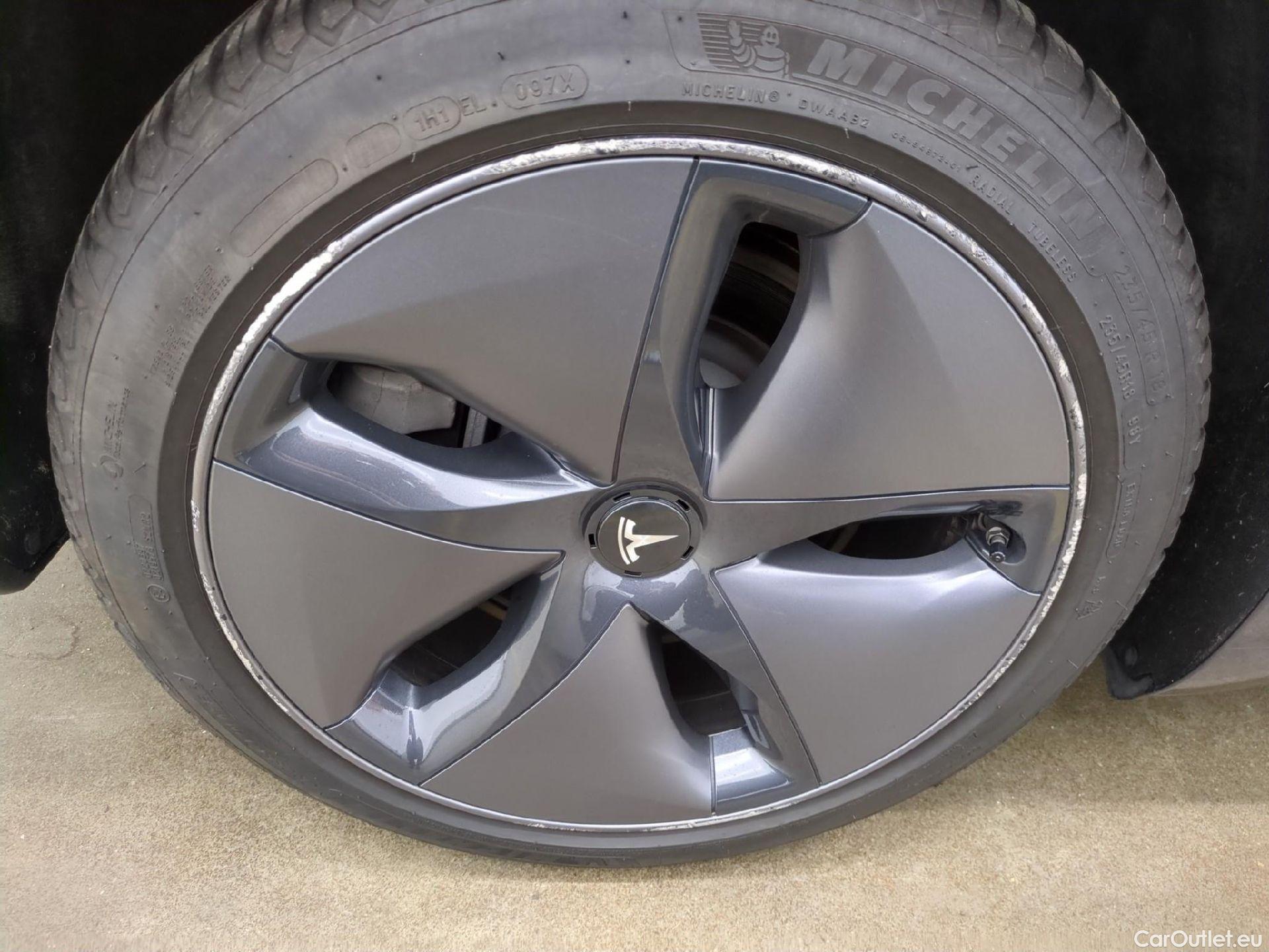  Tesla  Model 3 TESLA  / 2018 / 4P / Berline Long Range Dual Motor AWD #22