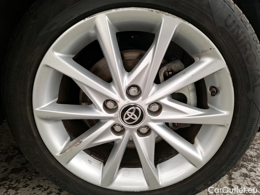  Toyota  Prius TOYOTA + / 2014 / 5P / monospace 136h SkyView #20