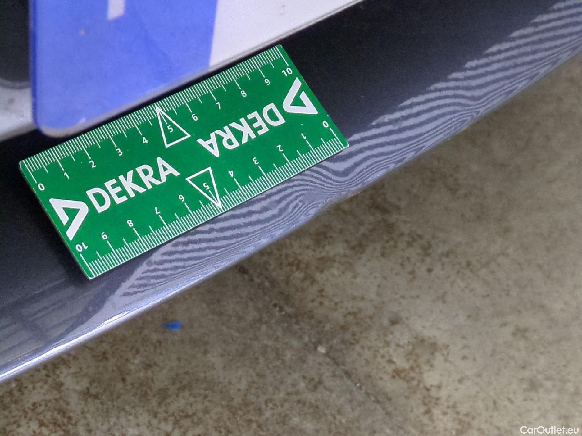  Tesla  Model 3 TESLA  / 2018 / 4P / Berline Long Range Dual Motor AWD #29