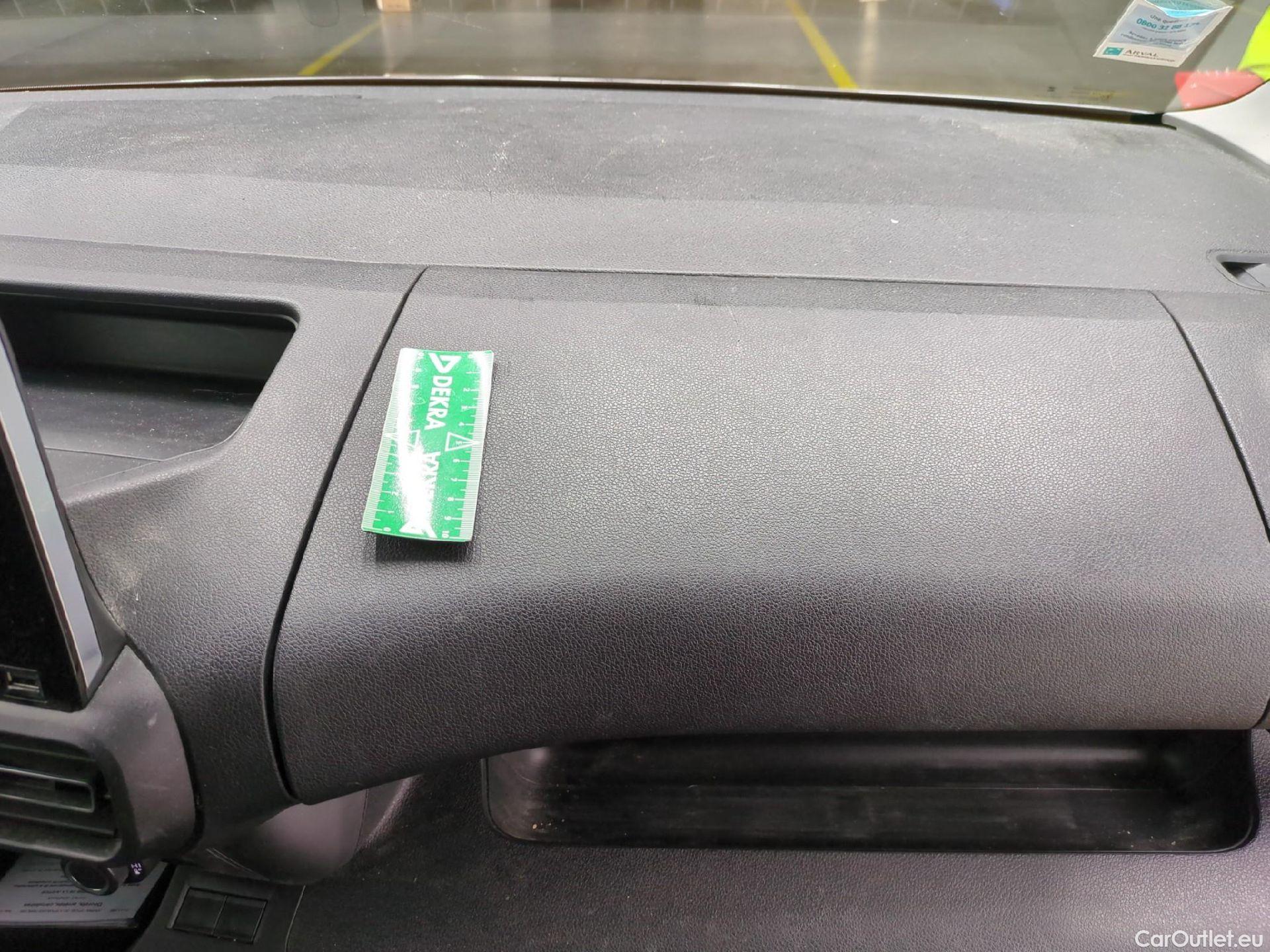  Citroen  Berlingo CITROEN  Van / 2018 / 4P / Fourgonnette M 650kg PT 110 S&S BVM Driver Connect #6