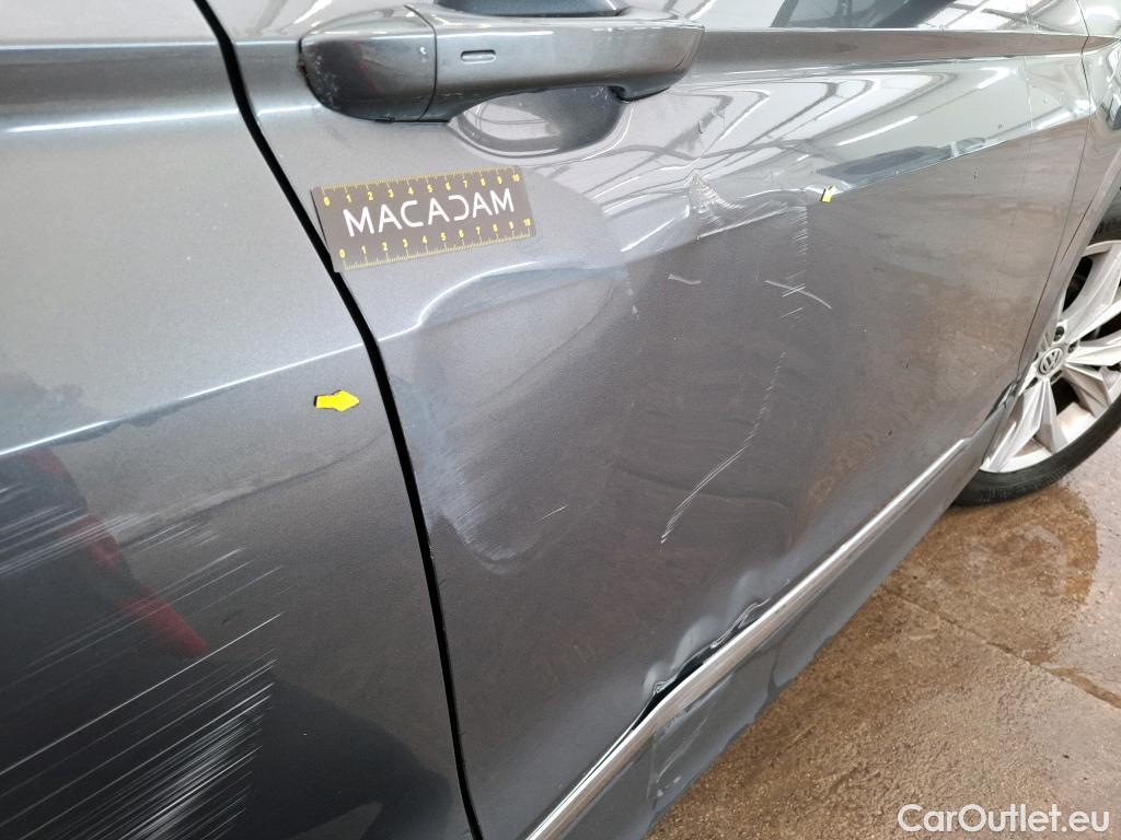  Volkswagen  Tiguan VOLKSWAGEN  / 2016 / 5P / SUV 2.0 TDI 150 DSG7 Confortline Business #2