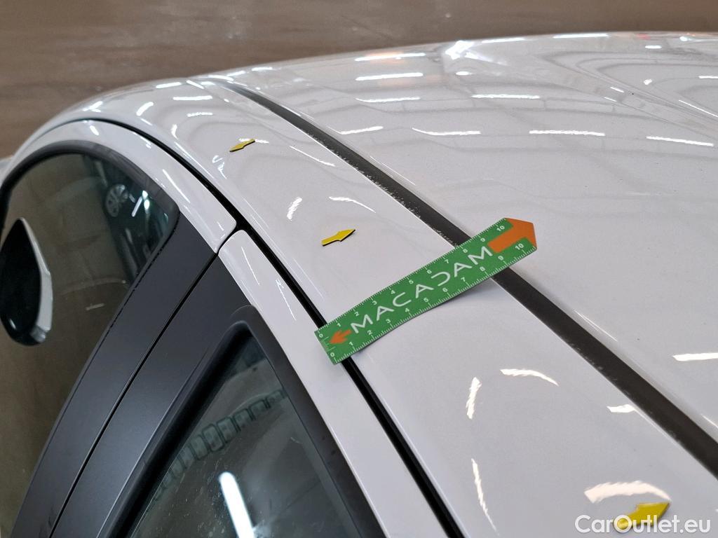  Toyota  Yaris TOYOTA  Hybride / 2019 / 5P / Berline Hybride 116h Dynamic Business Beyond Zer #18