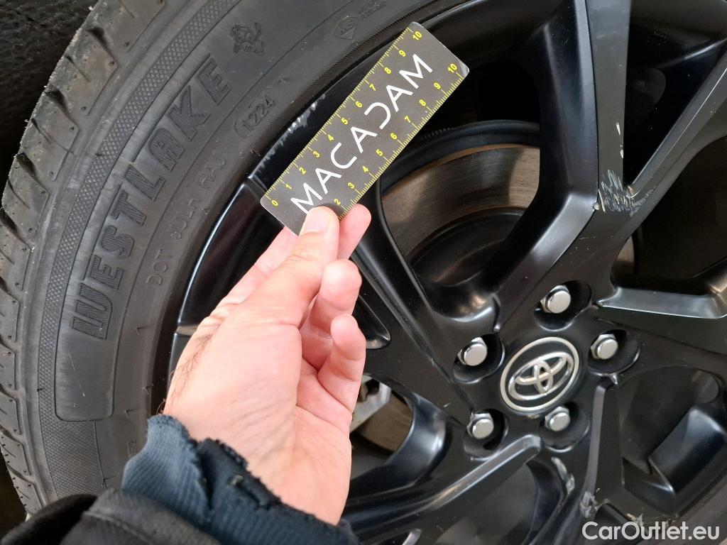  Toyota  C-HR TOYOTA  / 2016 / 5P / SUV 1.8 HYBRIDE 122 GRAPHIC #44