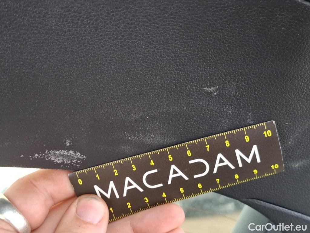  Volkswagen  Golf  VOLKSWAGEN / 2020 / 5P / Berline 1.0 eTSI OPF 110 DSG7 Life Business #15