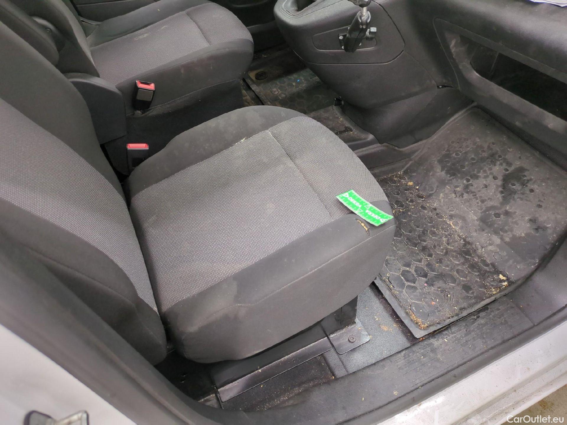  Citroen  Berlingo  Fourgon Club M 650 1.5 BlueHDi 75CV BVM5 E6dT #3