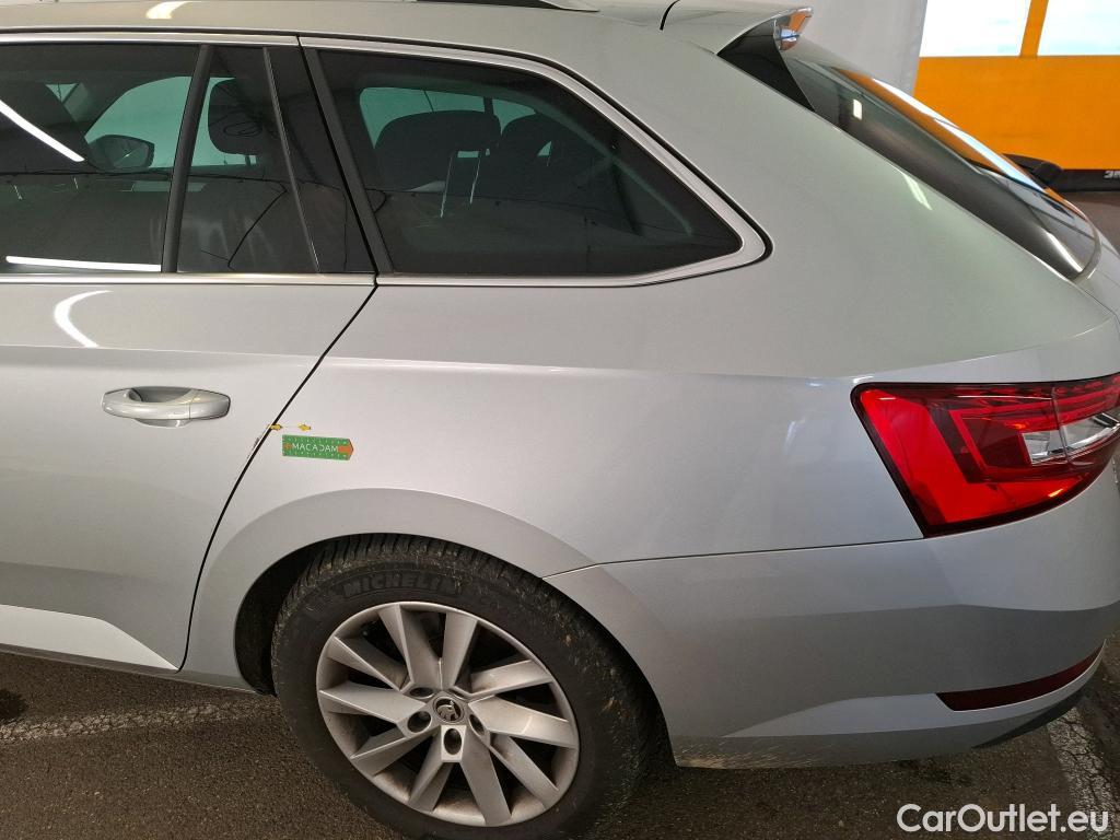  Skoda  Superb  Break Business 2.0 TDI 150CV BVA7 E6d #26
