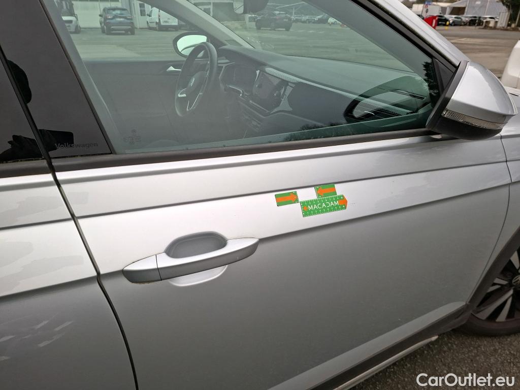  Volkswagen  Taigo VOLKSWAGEN  / 2021 / 5P / SUV 1.0 TSI 95 Life #30