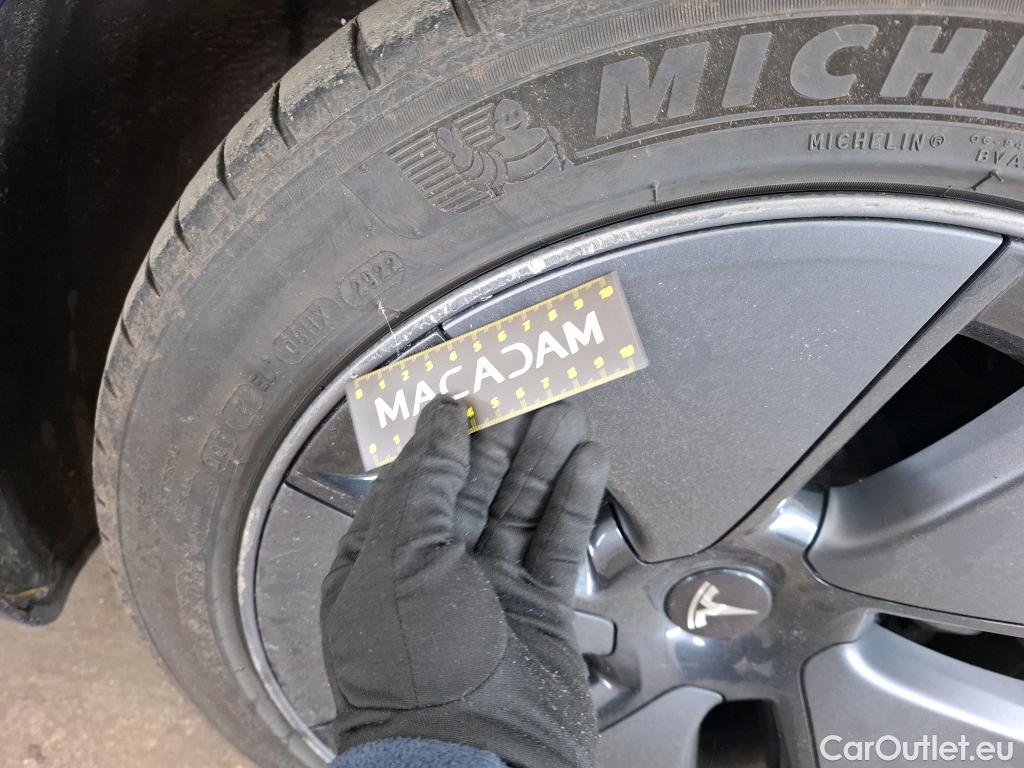  Tesla  Model 3 TESLA  / 2018 / 4P / Berline Propulsion #17