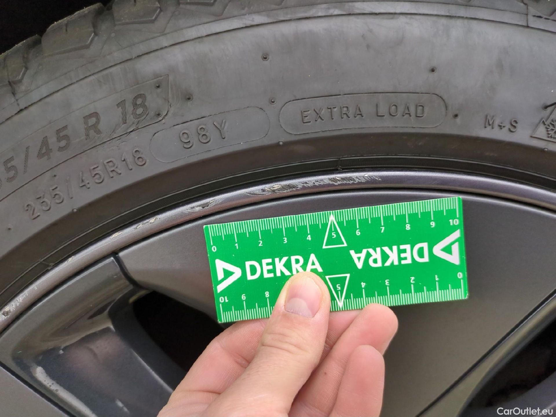  Tesla  Model 3 TESLA  / 2018 / 4P / Berline Long Range Dual Motor AWD #19