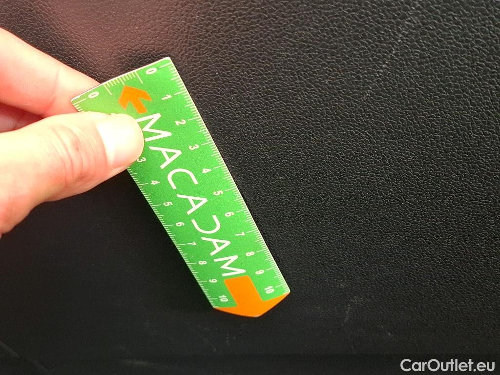  Volkswagen  Tiguan VOLKSWAGEN  Allspace 2017 5P SUV 2.0 TDI 150 DSG7 Carat #5