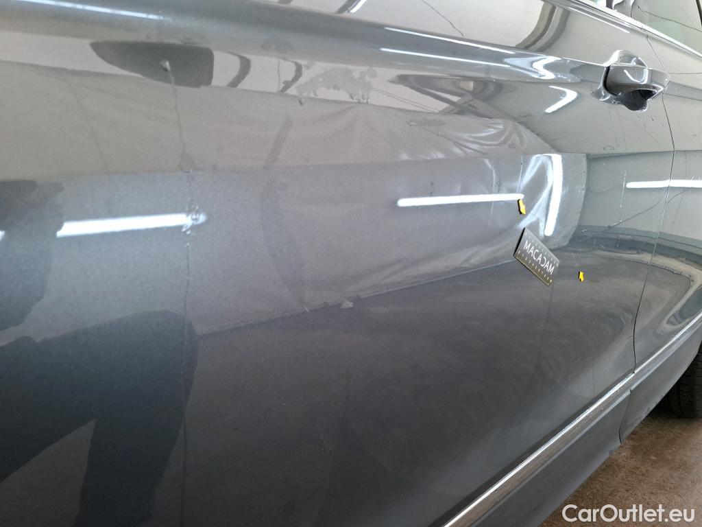  Volkswagen  Tiguan VOLKSWAGEN  / 2016 / 5P / SUV 2.0 TDI 150 DSG7 Confortline Business #9