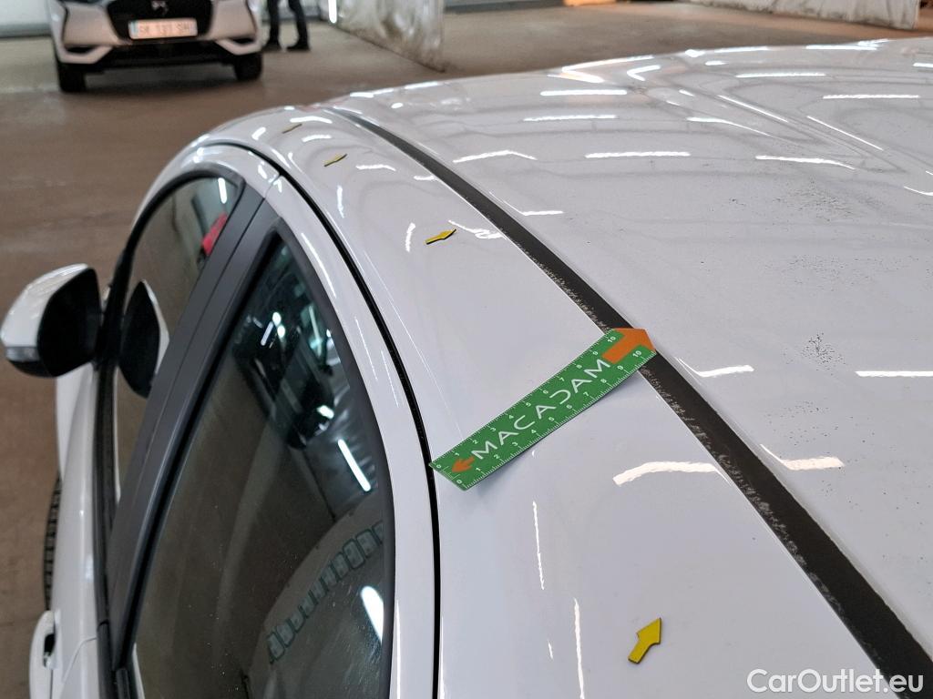  Toyota  Yaris TOYOTA  Hybride / 2019 / 5P / Berline Hybride 116h Dynamic Business Beyond Zer #16