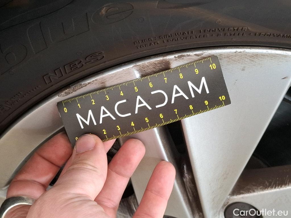  Volkswagen  Golf  VOLKSWAGEN / 2020 / 5P / Berline 1.0 eTSI OPF 110 DSG7 Life Business #23