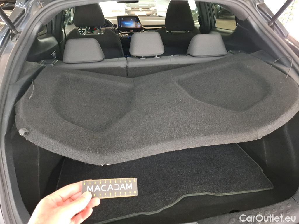  Toyota  C-HR TOYOTA  / 2016 / 5P / SUV 1.8 HYBRIDE 122 GRAPHIC #1