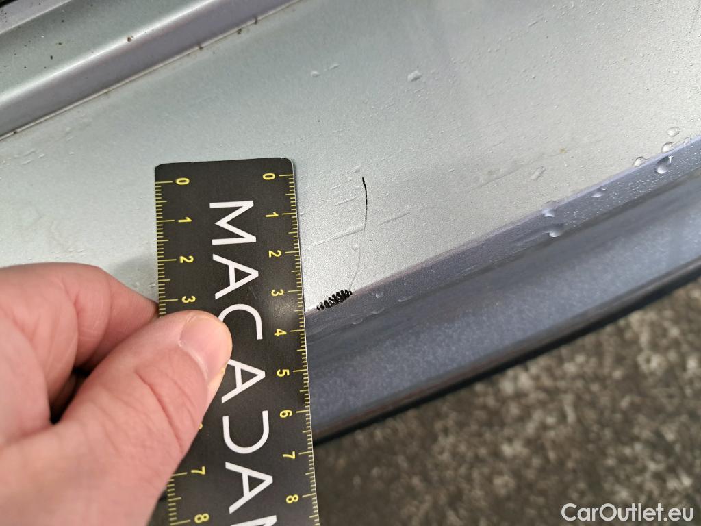  Volkswagen  Tiguan VOLKSWAGEN  / 2020 / 5P / SUV 1.5 TSI 150 DSG7 LIFE PLUS #10