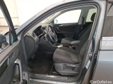  Volkswagen  Tiguan VOLKSWAGEN  Allspace 2017 5P SUV 2.0 TDI 150 DSG7 Carat #8