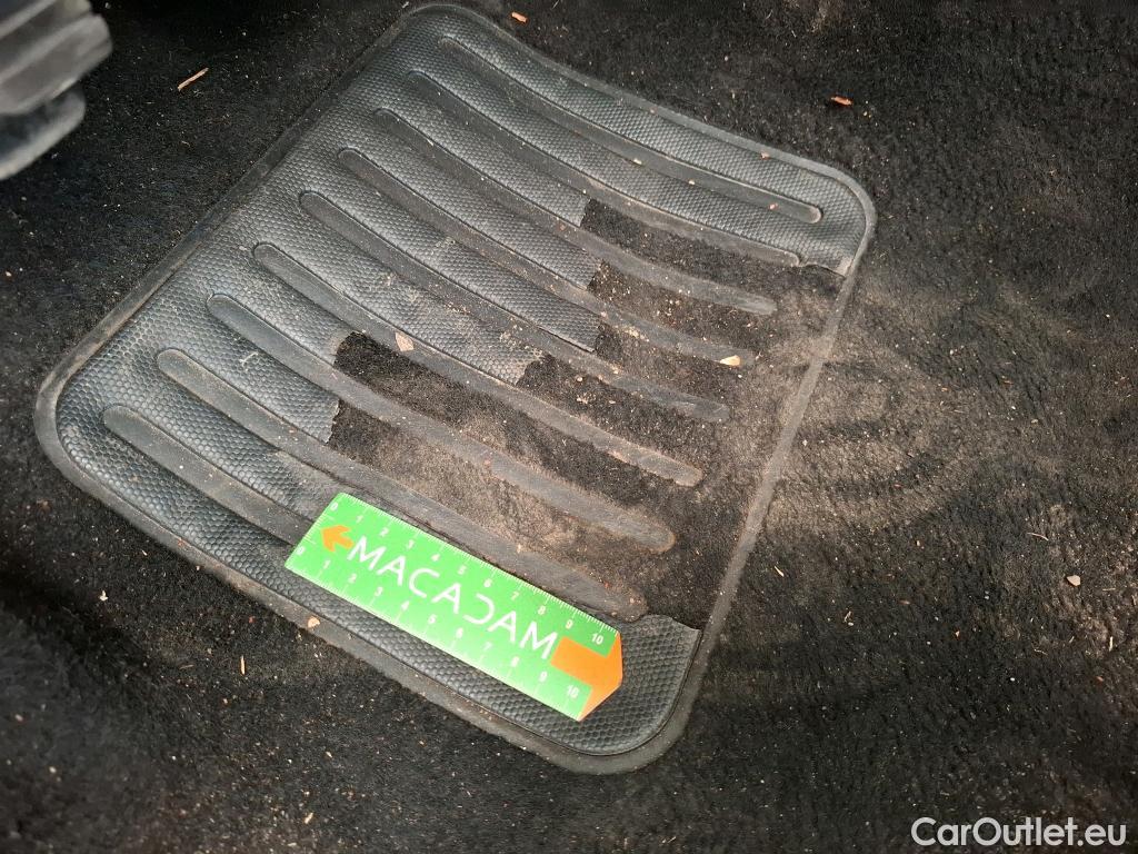  Peugeot  208  Affaire Premium 1.5 HDi 100CV BVM5 E6dT #1