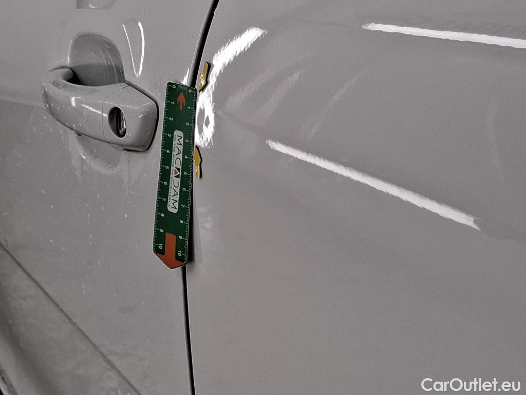  Citroen  C3  Société Feel Nav 1.5 BlueHDI 100CV BVM5 E6dT #12