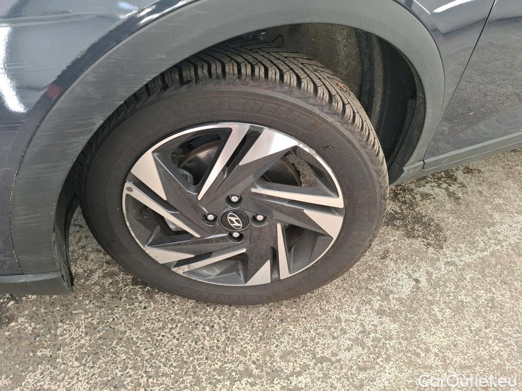  Hyundai  Bayon  / 2021 / 5P / SUV 1.0 T-GDI 100 HYBRID 48V INTUITIVE / TRANSFO VP/VF #12