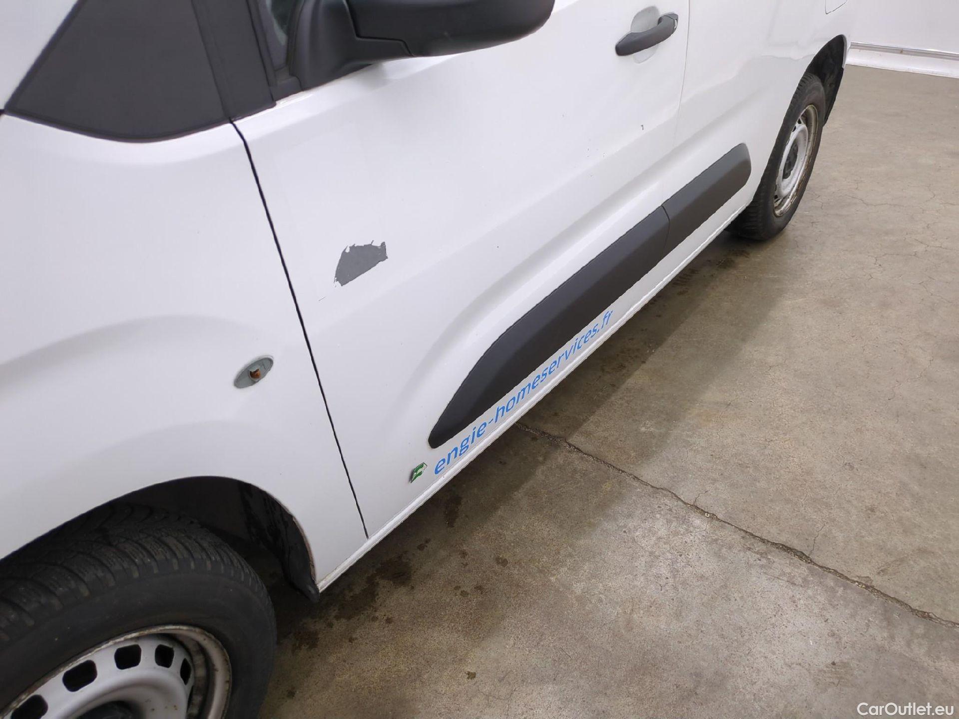  Citroen  Berlingo  Fourgon Club M 650 1.5 BlueHDi 75CV BVM5 E6dT #25