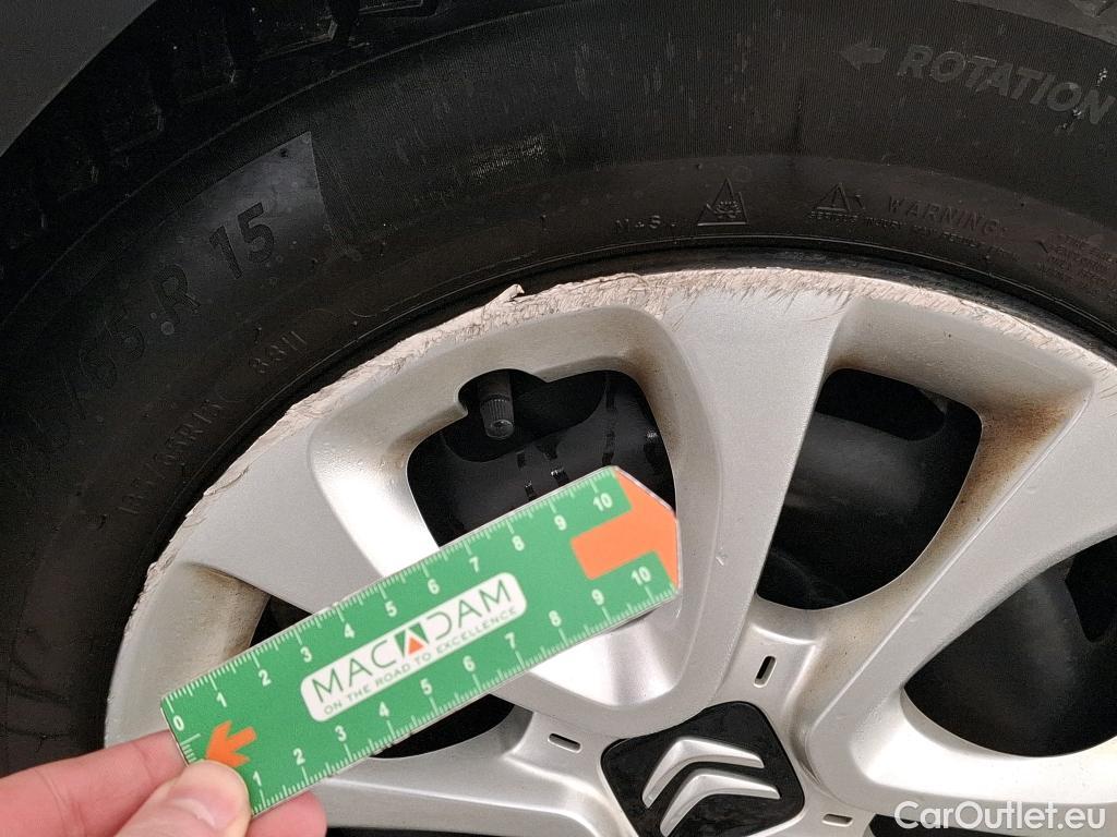  Citroen  C3  Société Feel Nav 1.5 BlueHDI 100CV BVM5 E6dT #16