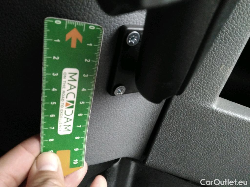  Citroen  Jumpy  Fourgon Club M 1.5 BlueHDi 100CV BVM6 E6d #76