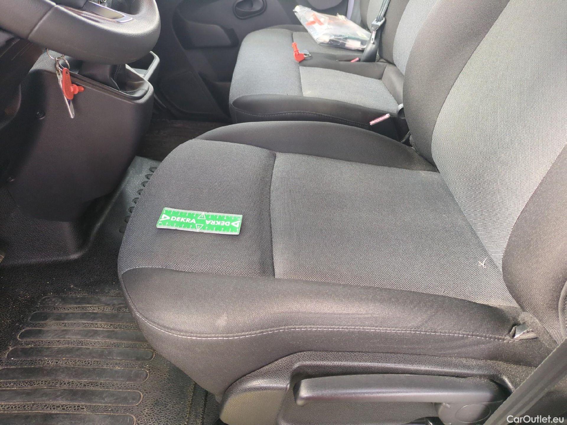  Renault  Master RENAULT  SC / 2019 / 2P / Châssis cabine CC Tr CF F3500 L3 Blue dCi 145 EVIE #17