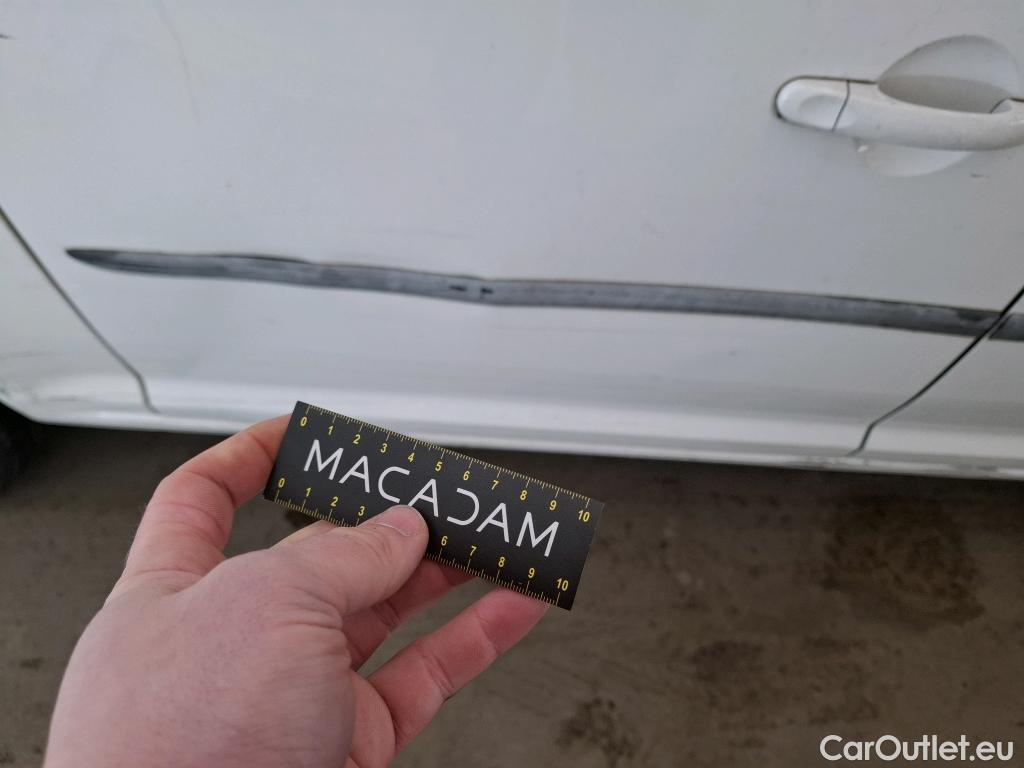  Volkswagen  Caddy VOLKSWAGEN  Maxi Van VU 4p Fourgonnette 2.0 TDI MAXI 150 Business Line Plus #61