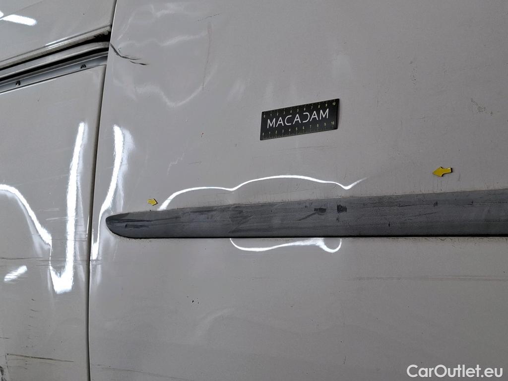  Volkswagen  Caddy VOLKSWAGEN  Maxi Van VU 4p Fourgonnette 2.0 TDI MAXI 150 Business Line Plus #2