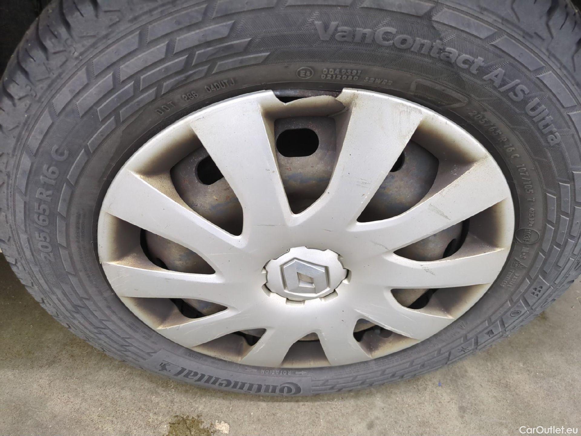  Renault  Trafic  Furgon Grand Confort L1H1 1200 1.6 dCi 125CV BVM6 E6 #8