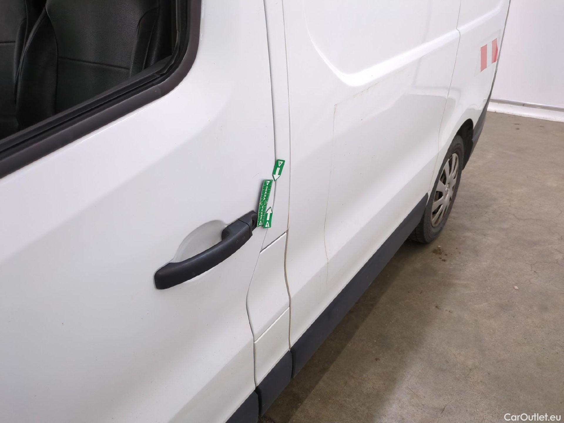  Renault  Trafic  Furgon Grand Confort L1H1 1200 1.6 dCi 125CV BVM6 E6 #36