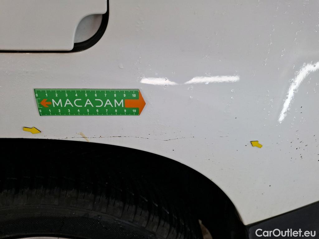  Toyota  Proace TOYOTA  City / 2019 / 4P / Fourgonnette 1.5 Medium 100 D-4D Business #6