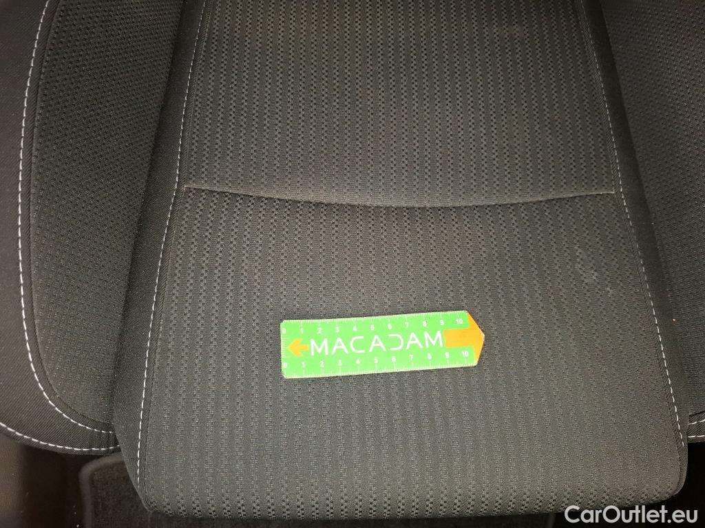  Renault  Megane  IV Berline 5 ptes. Société Air Nav 1.5 dCi 90CV BVM6 E6 #17