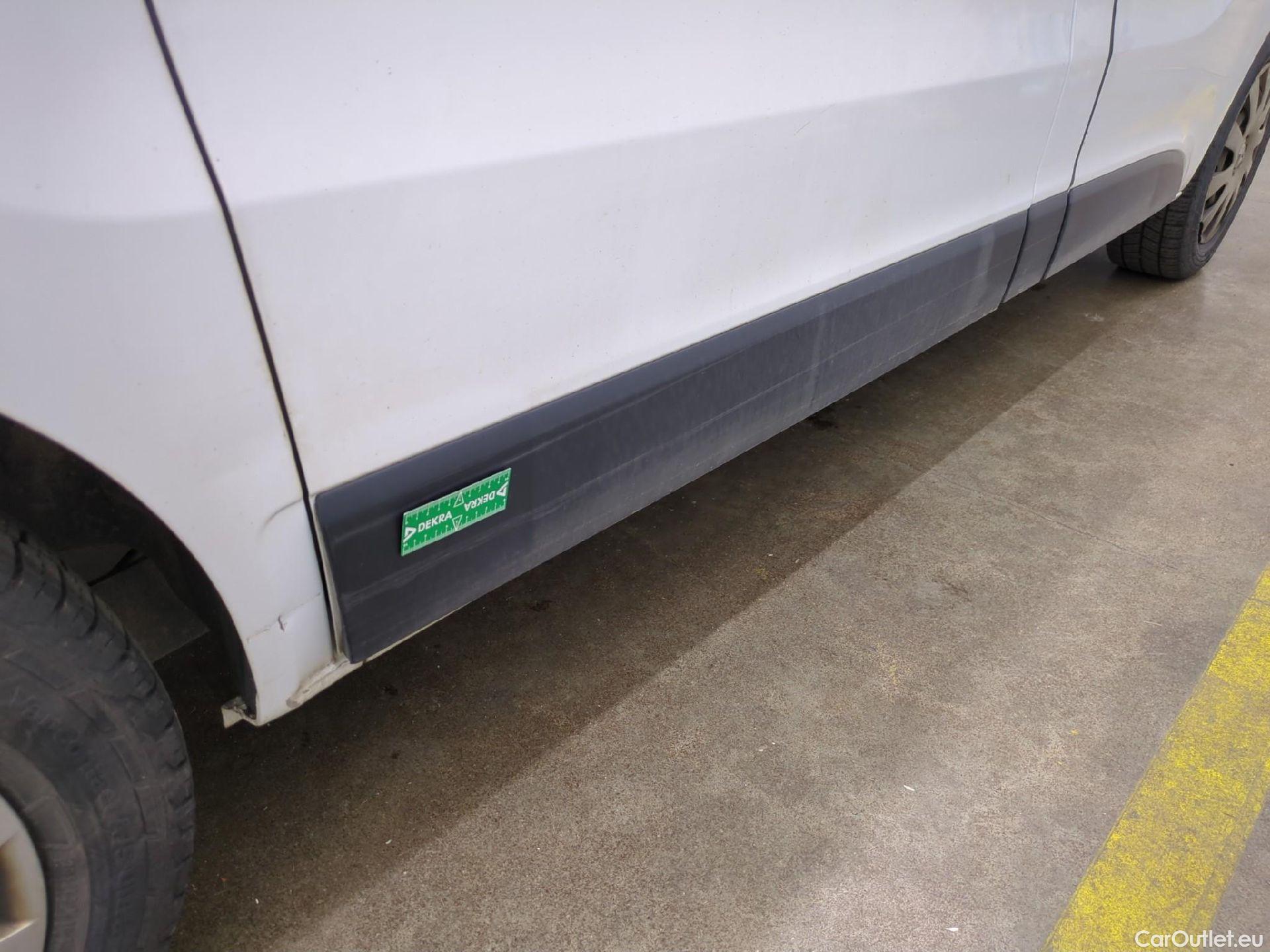  Renault  Trafic  Furgon Grand Confort L1H1 1200 1.6 dCi 125CV BVM6 E6 #16