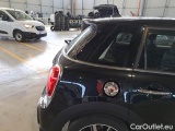  Mini  Cooper MINI MINI / 2021 / 5P / BERLINA  S CLASSIC AUTO #33