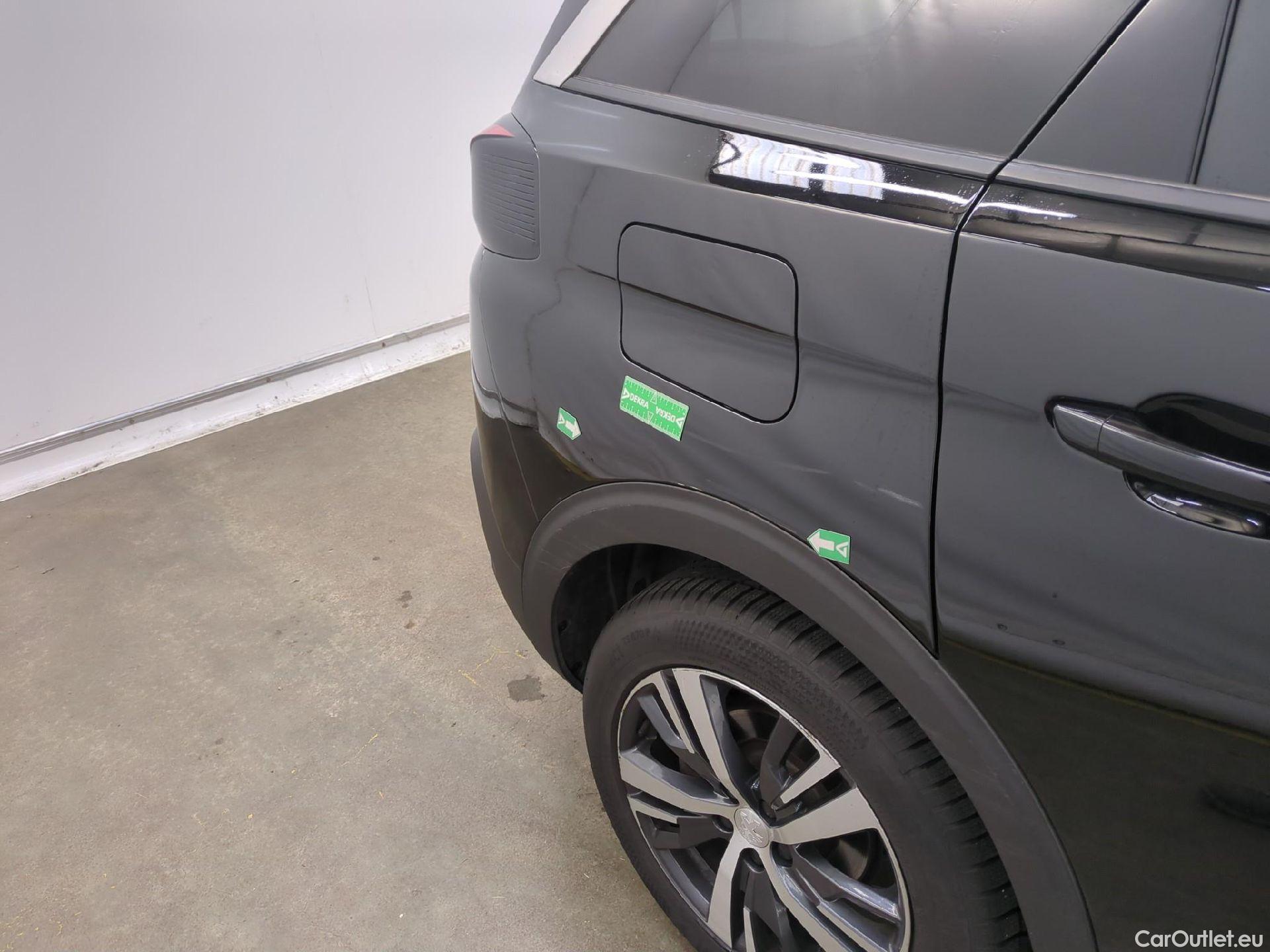  Peugeot  5008  Allure Pack 1.5 HDi 130CV BVA8 7 Sieges E6d #46