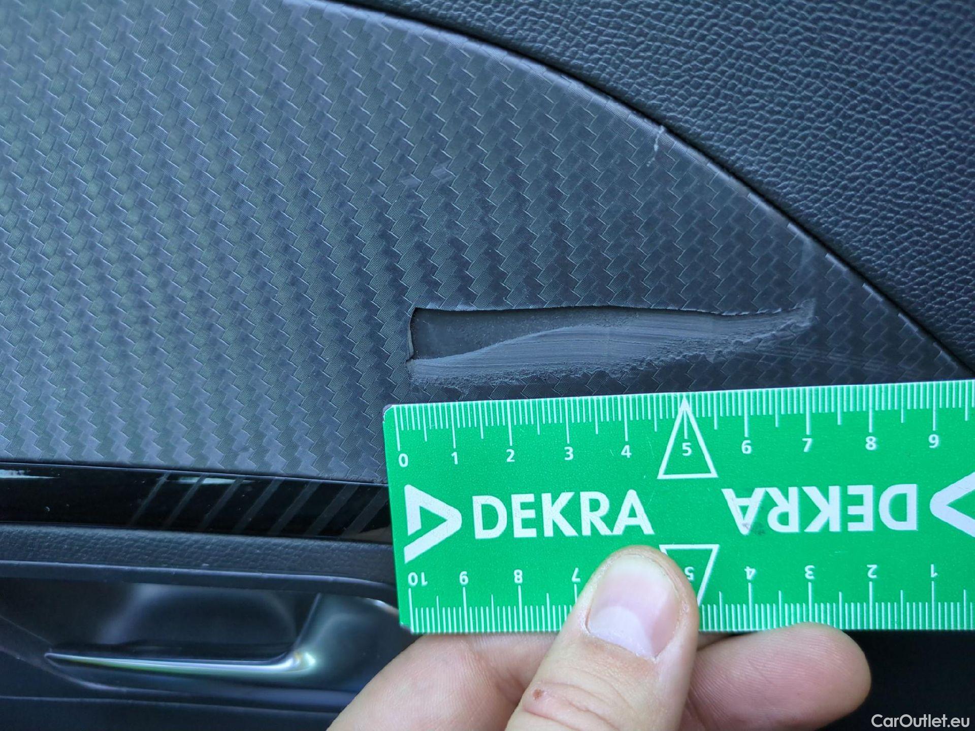  Peugeot  2008  Allure Business 1.5 HDi 110CV BVM6 E6d #30