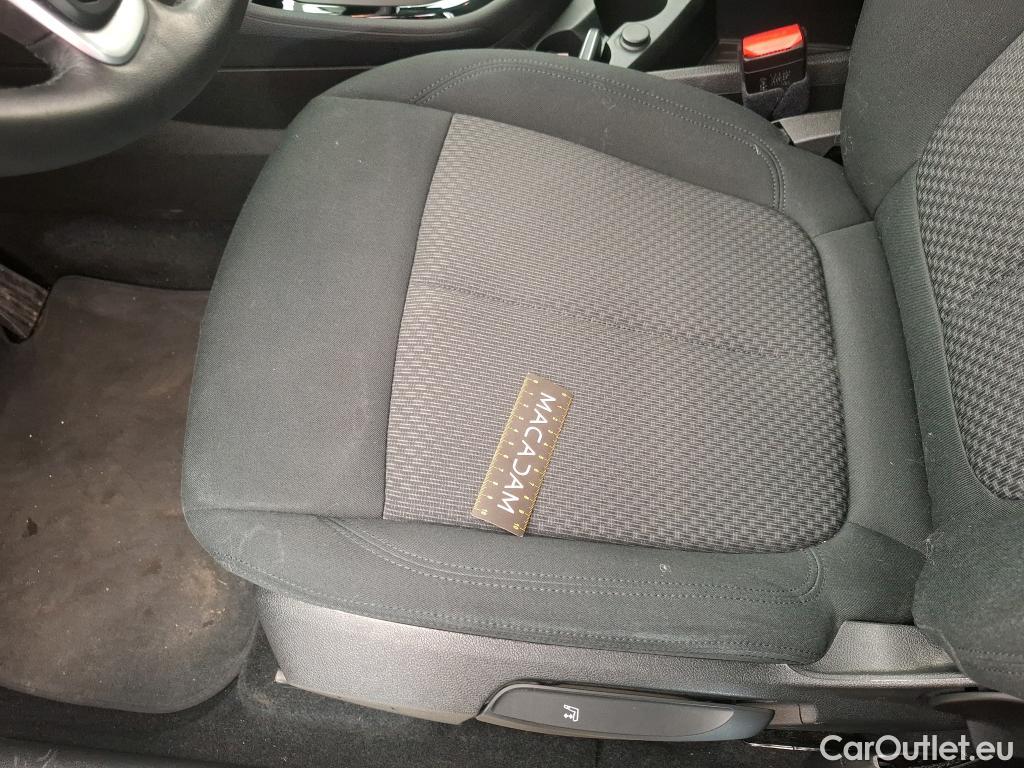  Bmw  Serie 2 BMW  Active Tourer / 2018 / 5P / monospace 218d Business Design Auto #17