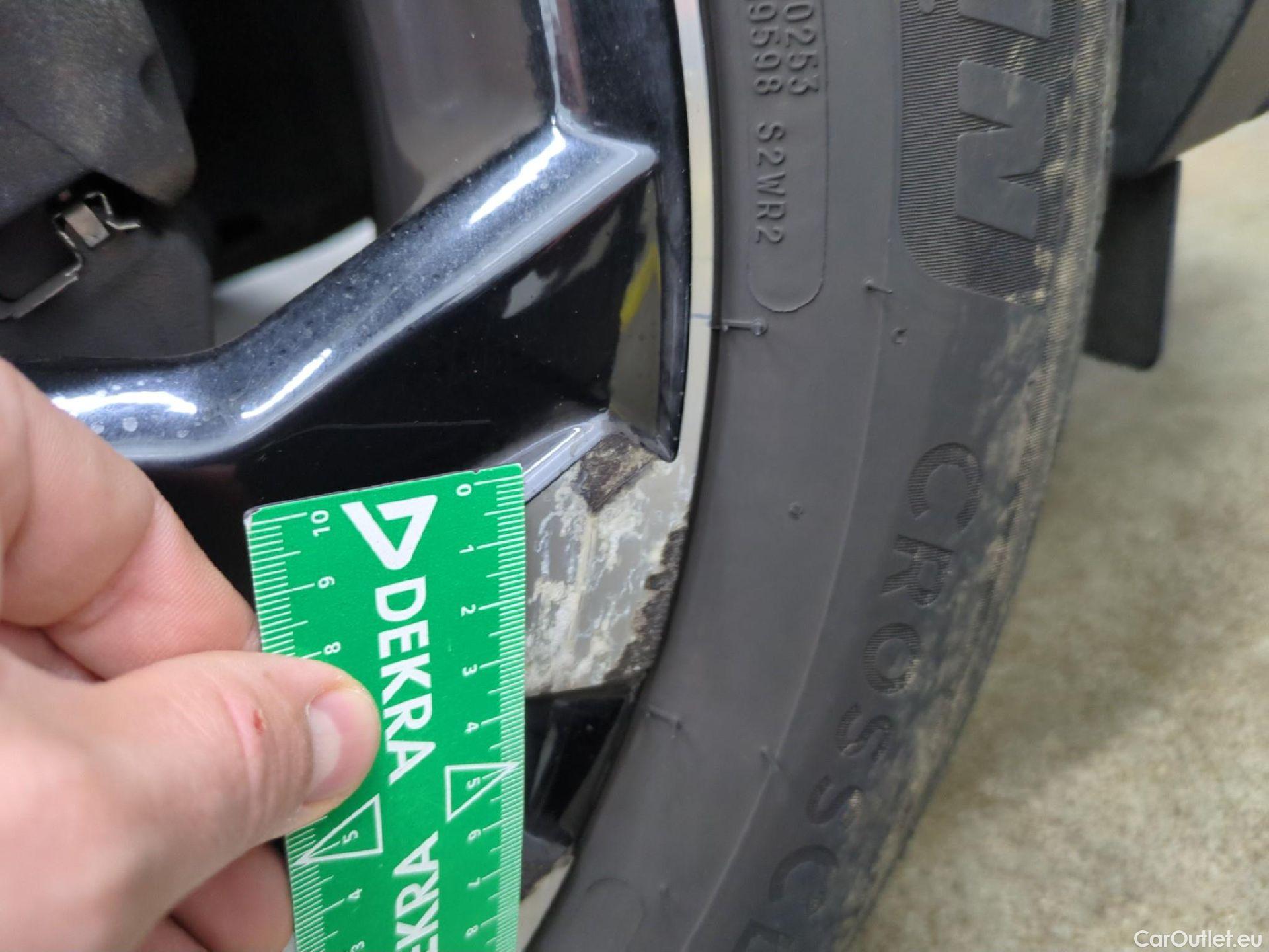  Peugeot  2008  Allure Business 1.5 HDi 110CV BVM6 E6d #8