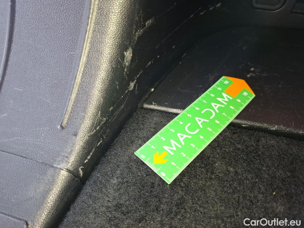  Hyundai  Tucson HYUNDAI  / 2020 / 5P / SUV 1.6 HYBRID 230 BUSINESS #16