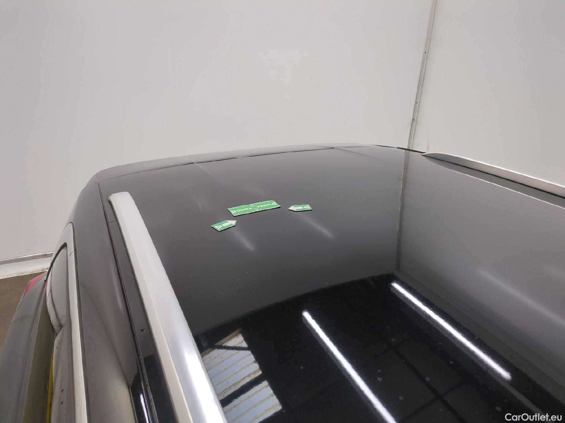  Peugeot  5008  Allure Pack 1.5 HDi 130CV BVA8 7 Sieges E6d #52