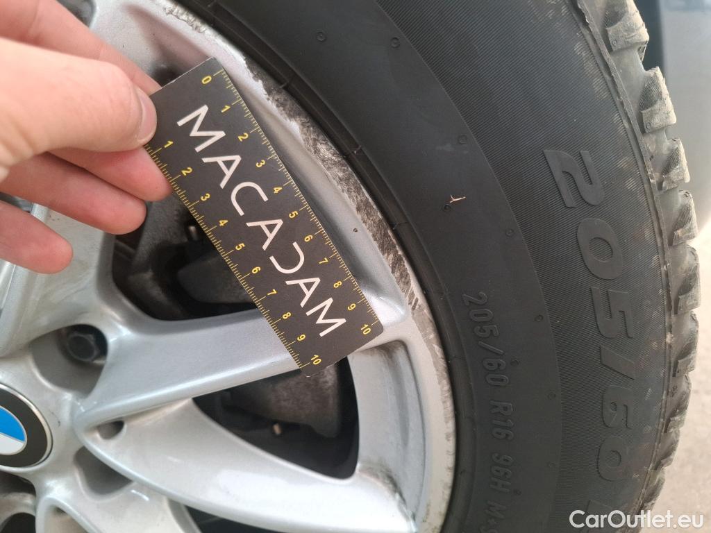  Bmw  Serie 2 BMW  Active Tourer / 2018 / 5P / monospace 218d Business Design Auto #11