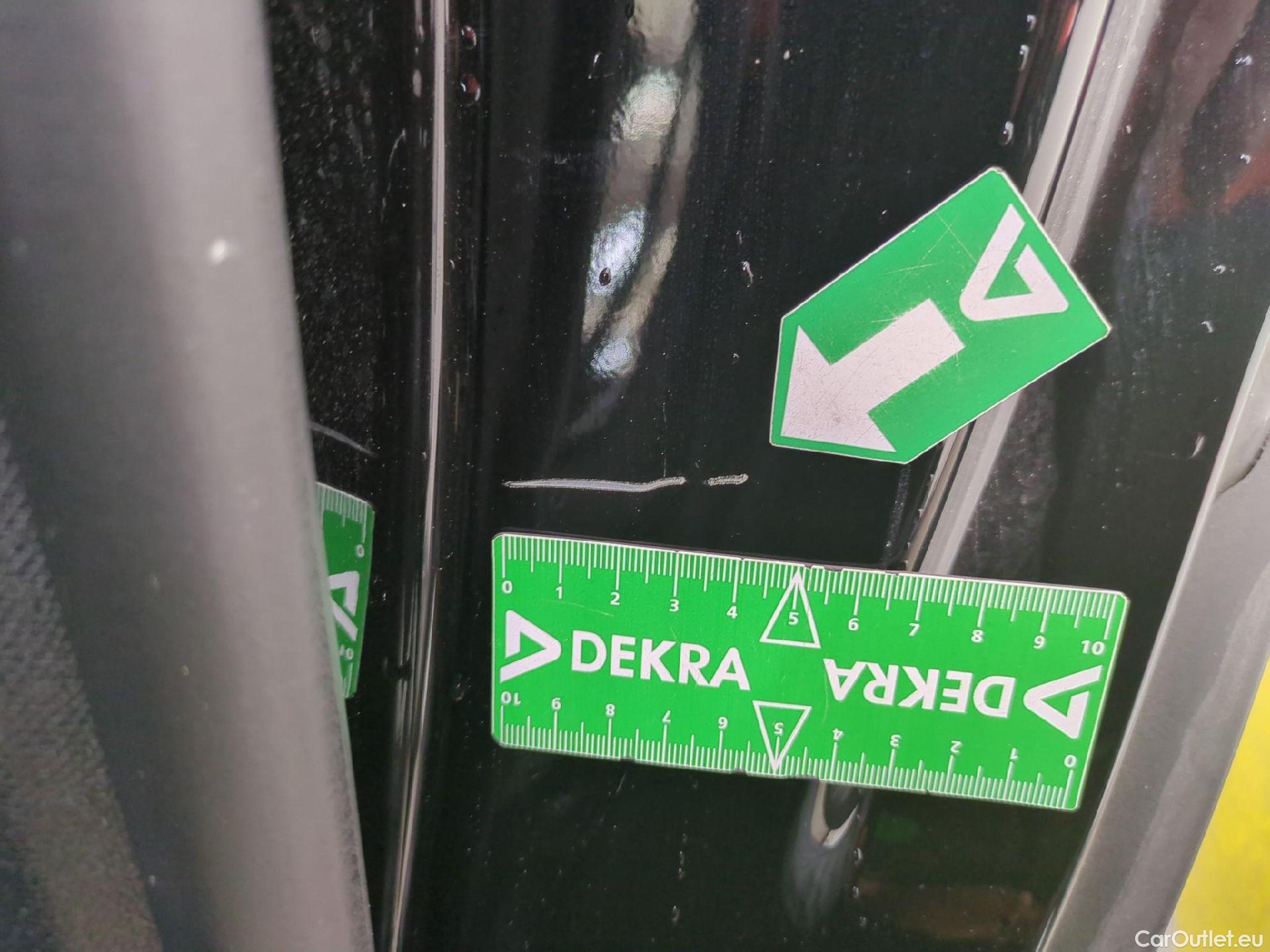  Peugeot  5008  Allure Pack 1.5 HDi 130CV BVA8 7 Sieges E6d #32