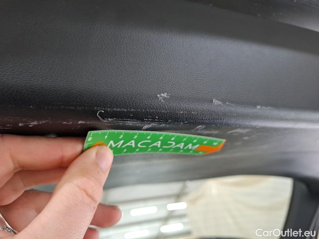  Hyundai  Tucson HYUNDAI  / 2020 / 5P / SUV 1.6 HYBRID 230 BUSINESS #28