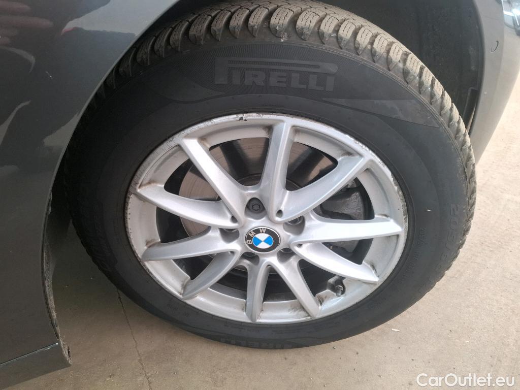  Bmw  Serie 2 BMW  Active Tourer / 2018 / 5P / monospace 218d Business Design Auto #9